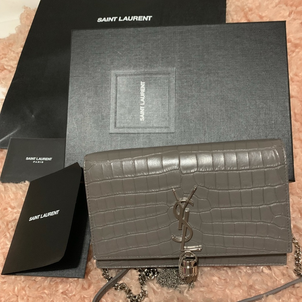 Authentic YSl shoulder purse